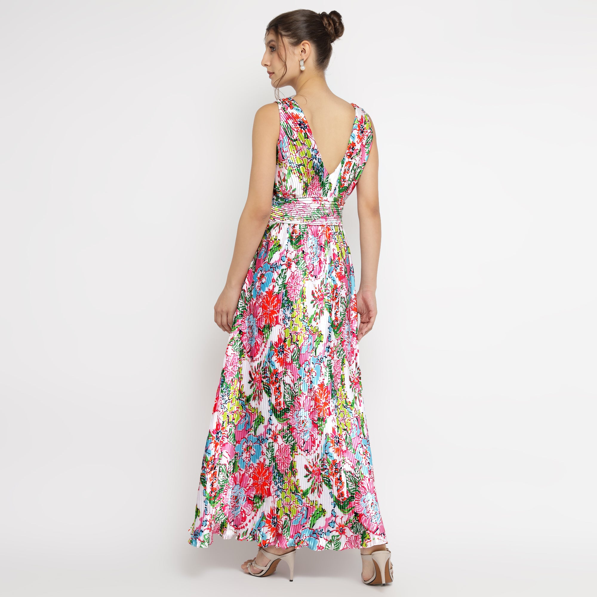 Vibrant Garden Bloom Pleated Maxi Dress